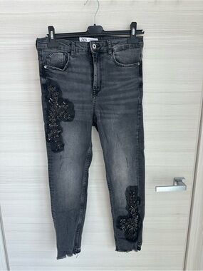 ZARA Black Embellished Cropped Jeans